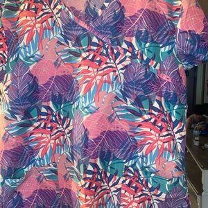 Vibrant Leaf Print Scrub Top